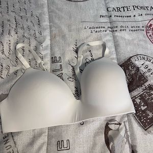 🔴SOLD🔴Victoria’s Secret’s bra
